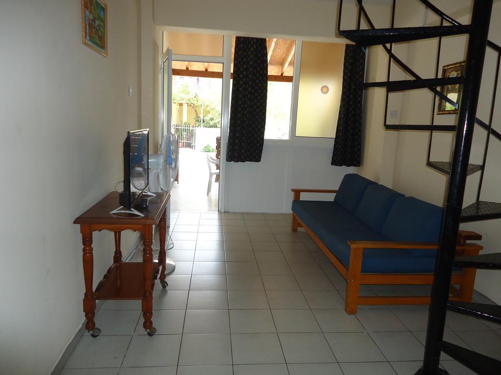 Marisa Hotel Apartments Ayia Napa Exterior photo